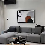 Apartament Treverie -modern 3br For Families & Friends Saloniki