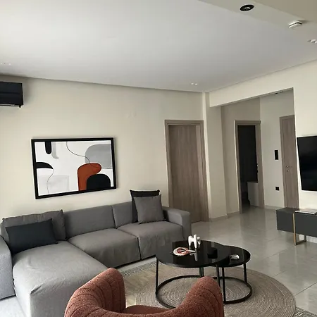 Treverie -modern 3br For Families & Friends * Salonic