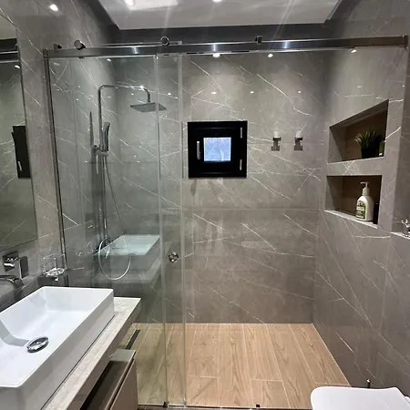 Apartament Treverie -modern 3br For Families & Friends